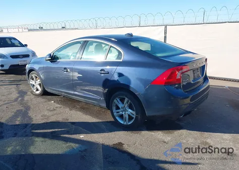 2015 Volvo S60 T5 Platinum from USA, damaged, VIN YV140MFM7F2353328